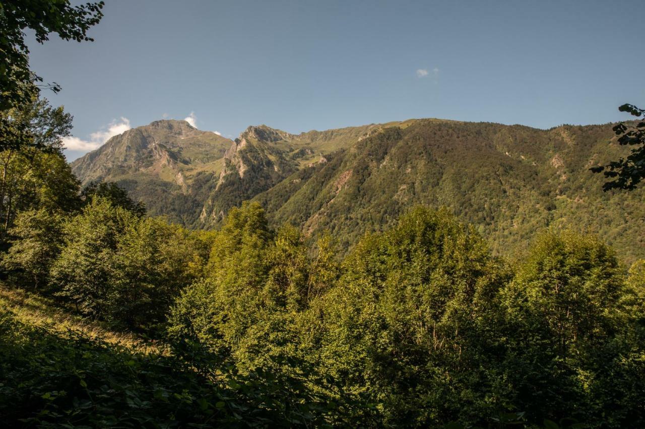 Granges LASCOSTES isolées et insolites en montagne à Loudenvielle dans les HAUTES-PYRENEES du dimanche au dimanche en principe néanmoins pour des séjours entre 4 et 7 nuits contactez-nous par la messagerie Exterior foto